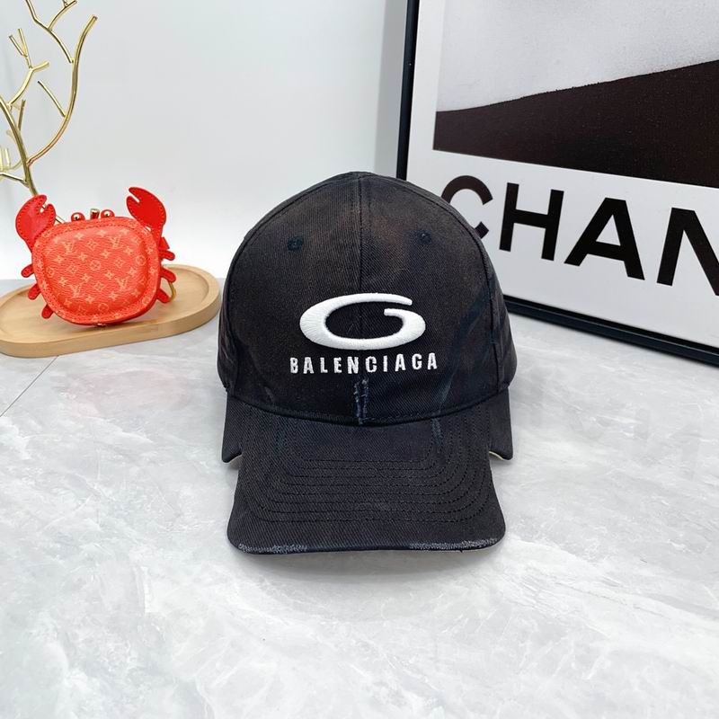 Balenciaga cap dx35